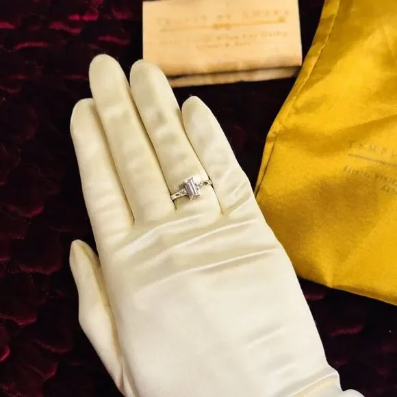 14K White Gold- Natural Peach Morganite Ring- 1CTTW -Size 7- Emerald Cut- 2.5g - Picture 6 of 16